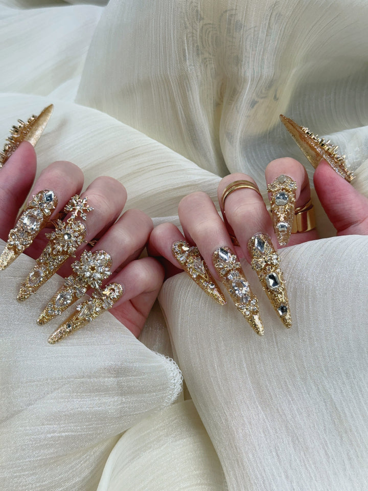 Golden Empress Press-On Nails – Luxury Gold Nail Stickers by Fairy Nails