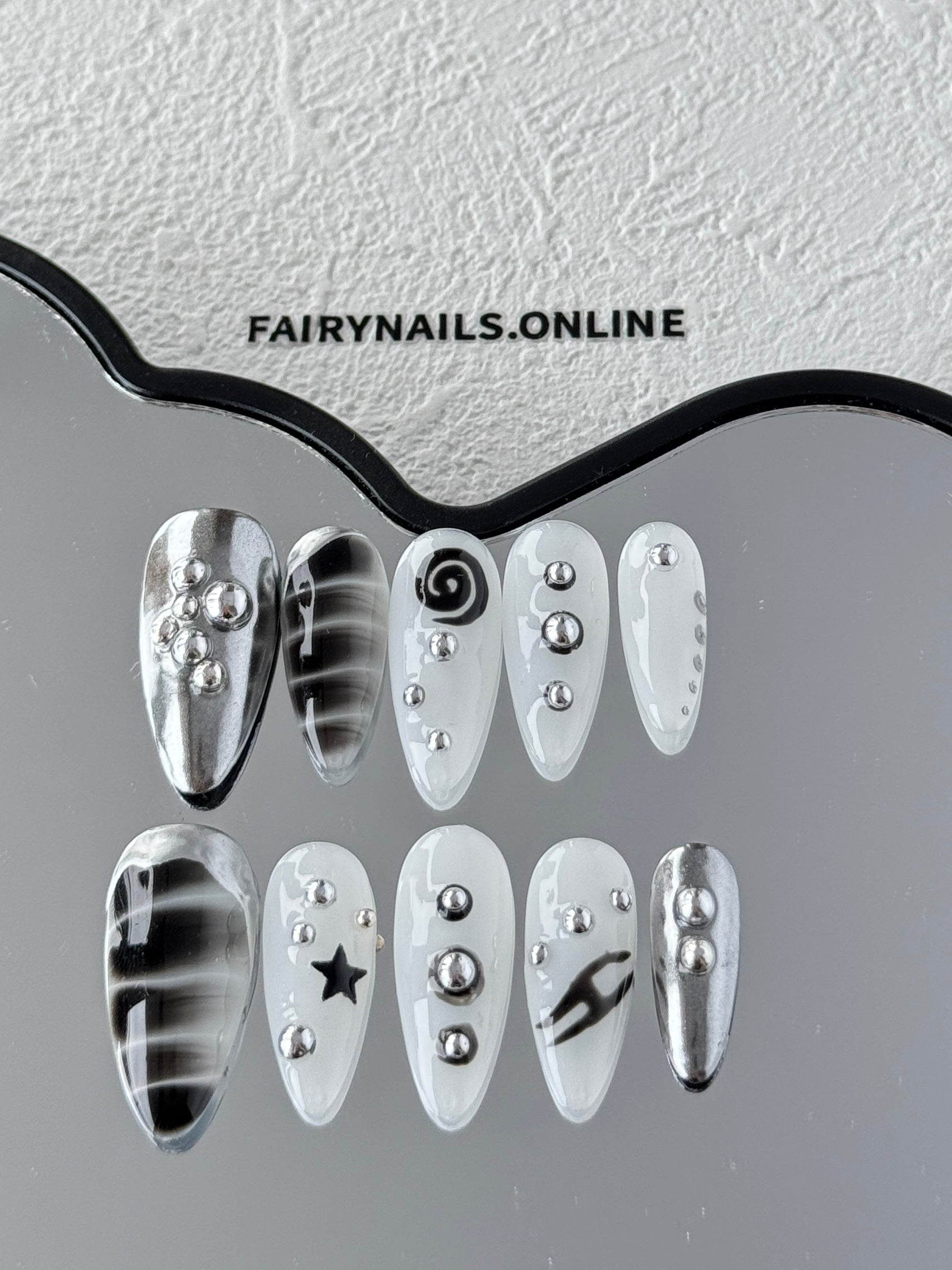 MonoSignal Press-On Nails – Matte Black and Chrome Design